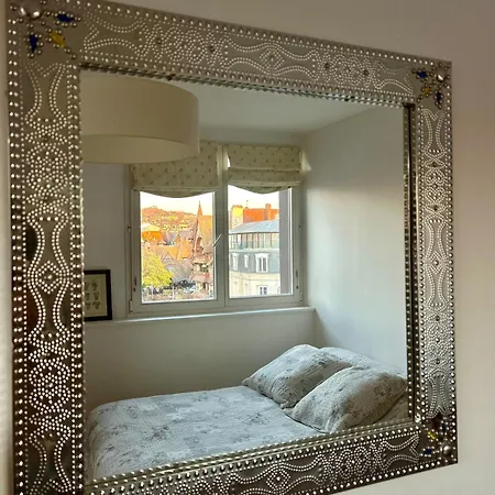 Lägenhet Hyper Centre 3 *