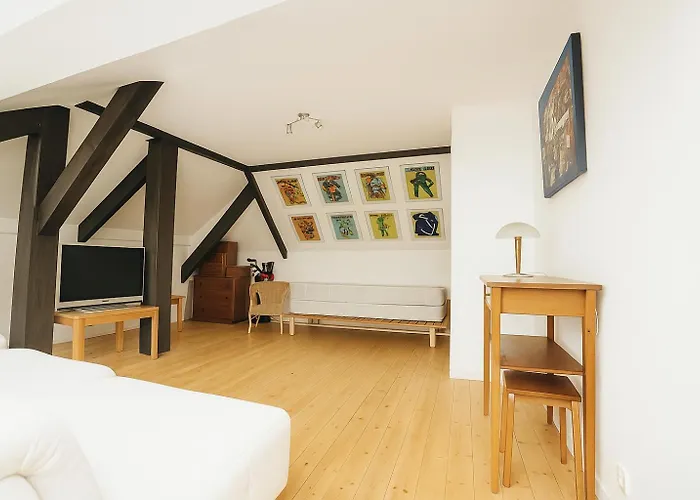 Apartman Hyper Centre 3 *