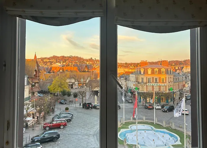 Hyper Centre 3 Apartman *