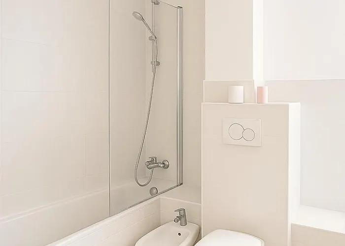 Hyper Centre 3 Apartment *